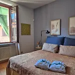 Claire - Comfortable Near Citylife & Metro 아파트
