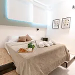 Apartment I-host Grazioli 7 Urban Retreat *