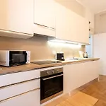 Co99 - New Two Bedrooms Washington