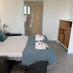 Apartamento Stylish Flat Porta Venezia - Fast Wifi, Ac, Metro 6 Min From Duomo Milan