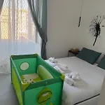 Stylish Flat Porta Venezia - Fast Wifi, Ac, Metro 6 Min From Duomo Milan