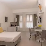 Aiello - Citylife شقة فندقية 4*