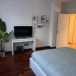 Parkview House A - Carozzi Apartment *