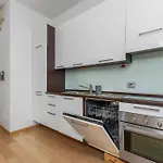 Magenta Apartment Milan Historic Center Near Cenacolo شقة