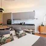 Daire Cozy & Design Loft - Rho Fiera, Duomo, San Siro, Ippodromo, Milano