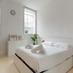 Guesthost - Design Loft In Porta Vittoria