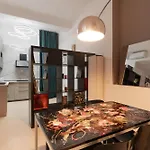Guesthost - Design Loft In Porta Vittoria Apartamento