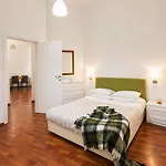 Apartament Mercadande Mediolan