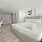 Loft4 Porta Venezia- Centro M1 شقة ميلان