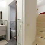 Guesthost - Design Loft In Porta Vittoria Appartement *