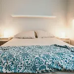 Papiniano - Lakeside L&b Apartment