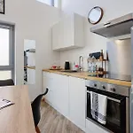 Modern Navigli - 4 شقة