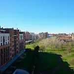 Retreats Navigli * ميلان