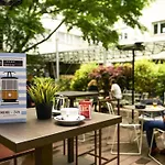 Ibis Centro 3*
