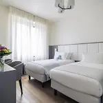 Mercure Solari Hotel