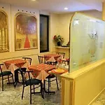 Hotel Vienna 3*