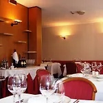 Hotel Century 4*