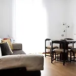 Italianway Easy - Piazza Firenze 4 * Milano