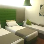ميلانو بالمانوفا فندق 4*