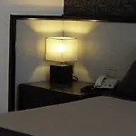 فندق Iq