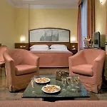 Mythos Hotel Milan