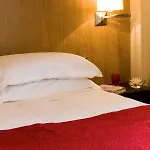 Starhotels Tourist Otel