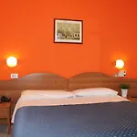 La Pace Otel