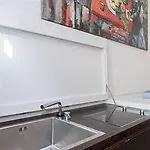 Royal Suites *
