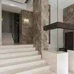 Royal Suites Hotel *