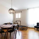 Residenza Cornaggia דירה *