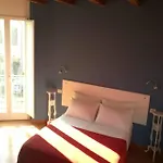 Bed & Breakfast Porta Ronca - B&b, & Apts 3*