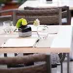 Starhotels Tourist 4*