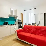 Guesthost - Buenos Aires & Lima Cosy Flat Milão