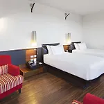 Nh Collection Touring Ξενοδοχείο 4*