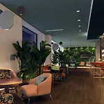 Hotel Nh Collection Touring 4*