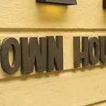 Townhouse 33 Boutique