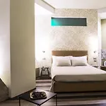 Serendipity 4* Milán