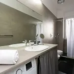 The Rent - Maciachini Two Bedroom Appartamento Milano