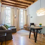 Cosy 2 Minutes From Duomo