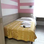 Leonardo Da Vinci Hotel *