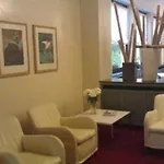 كلَب فندق ميلان