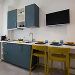 Navigli - Zona Tortona アパート *