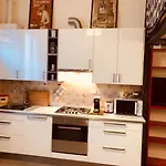 아파트 Roby