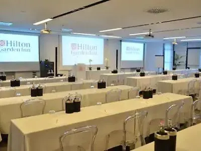 هيلتون جاردن إن نورث فندق