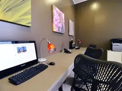 هيلتون جاردن إن نورث 4*