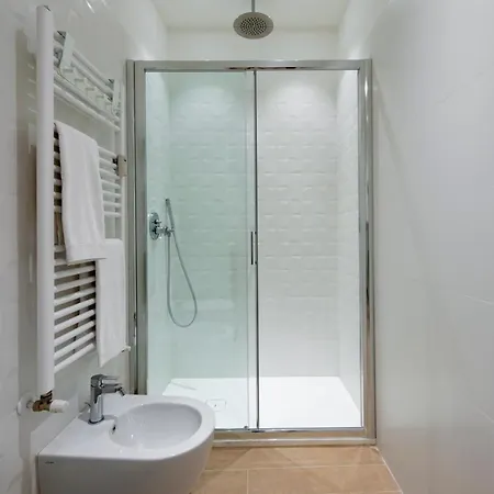 Royal - Centro Apartment Milan