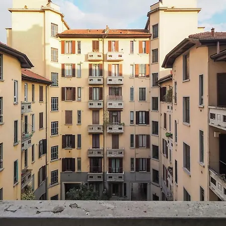 Contempora - Piazza Grandi 3 アパート *