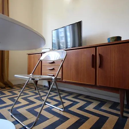 Monte Ceneri Design Apartamento *