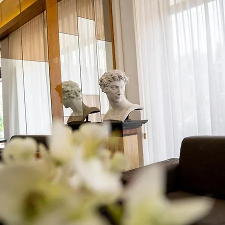 Dei Fiori 3* Milano