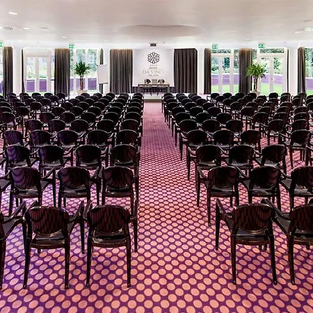 Leonardo Da Vinci Hotel *